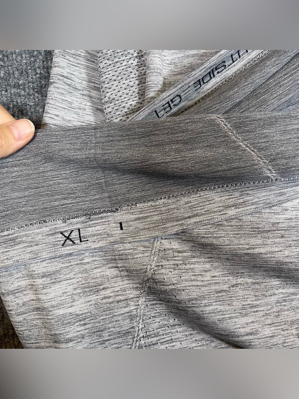 Lululemon Mens‎ XL Gray Heathered Polo Shirt Performance Wicking Athletic Golf - Picture 7 of 8